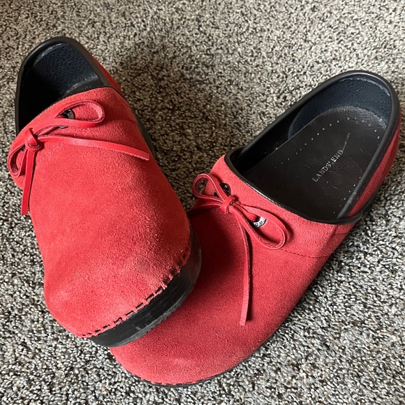 Lands' End Shoes - Lands' End Red Suede Women's Clogs